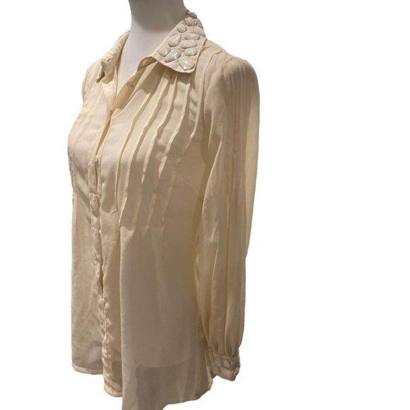 Newportnews- Ladies  top -size 2 - Picture 2 of 9